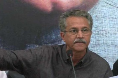 MQM in Karachi Waseem Akhtar named mayor