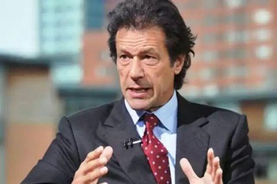 Army Public School tragedy has united the nation: Imran