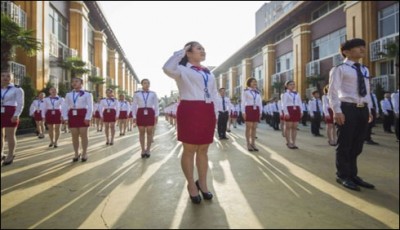 China' beauty school youth