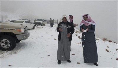 Heavy snowfall Saudi city